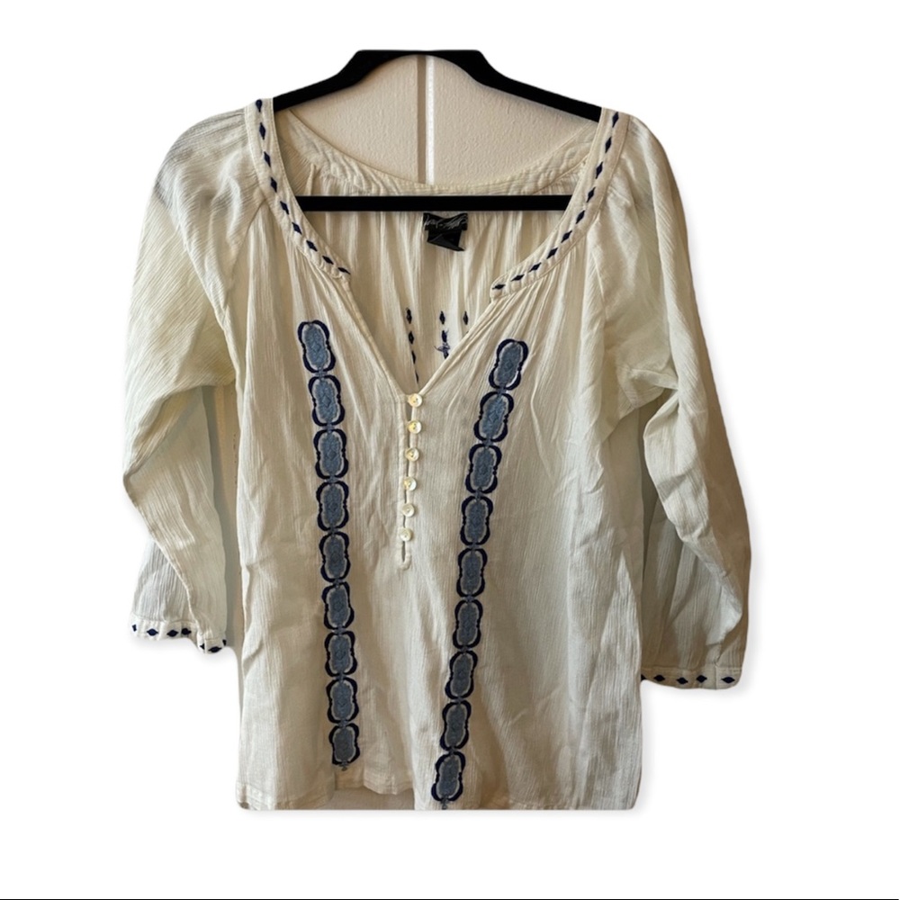 Lord and Taylor White Blue Blouse - Picture 1 of 10